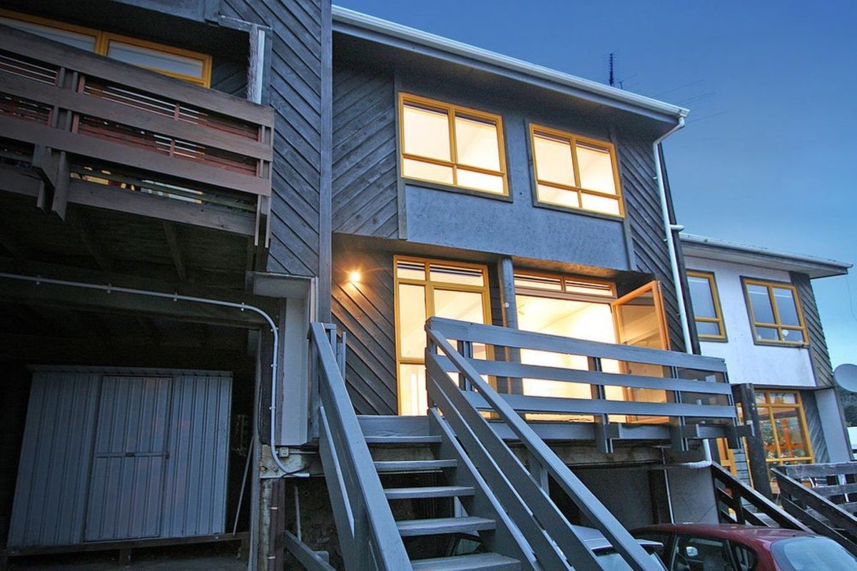 20 Stafford Street, Mount Victoria, Wellington - Carousel 1