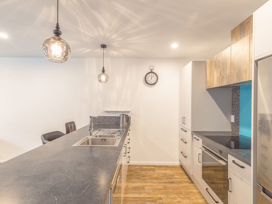 25B Champion Street, Edgeware, Christchurch - Carousel 2