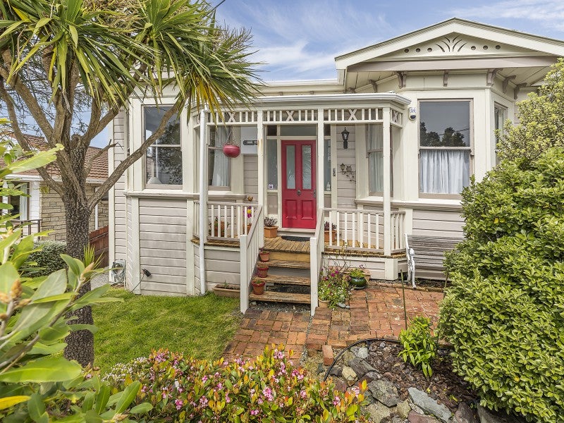 5 Tanera Crescent, Brooklyn, Wellington - Carousel 1