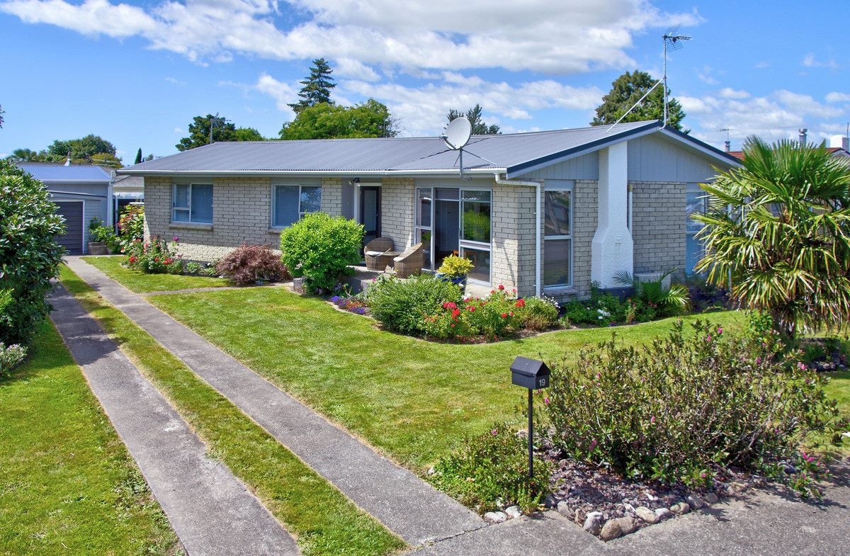 19 Manchester Street, Solway, Masterton - Carousel 1
