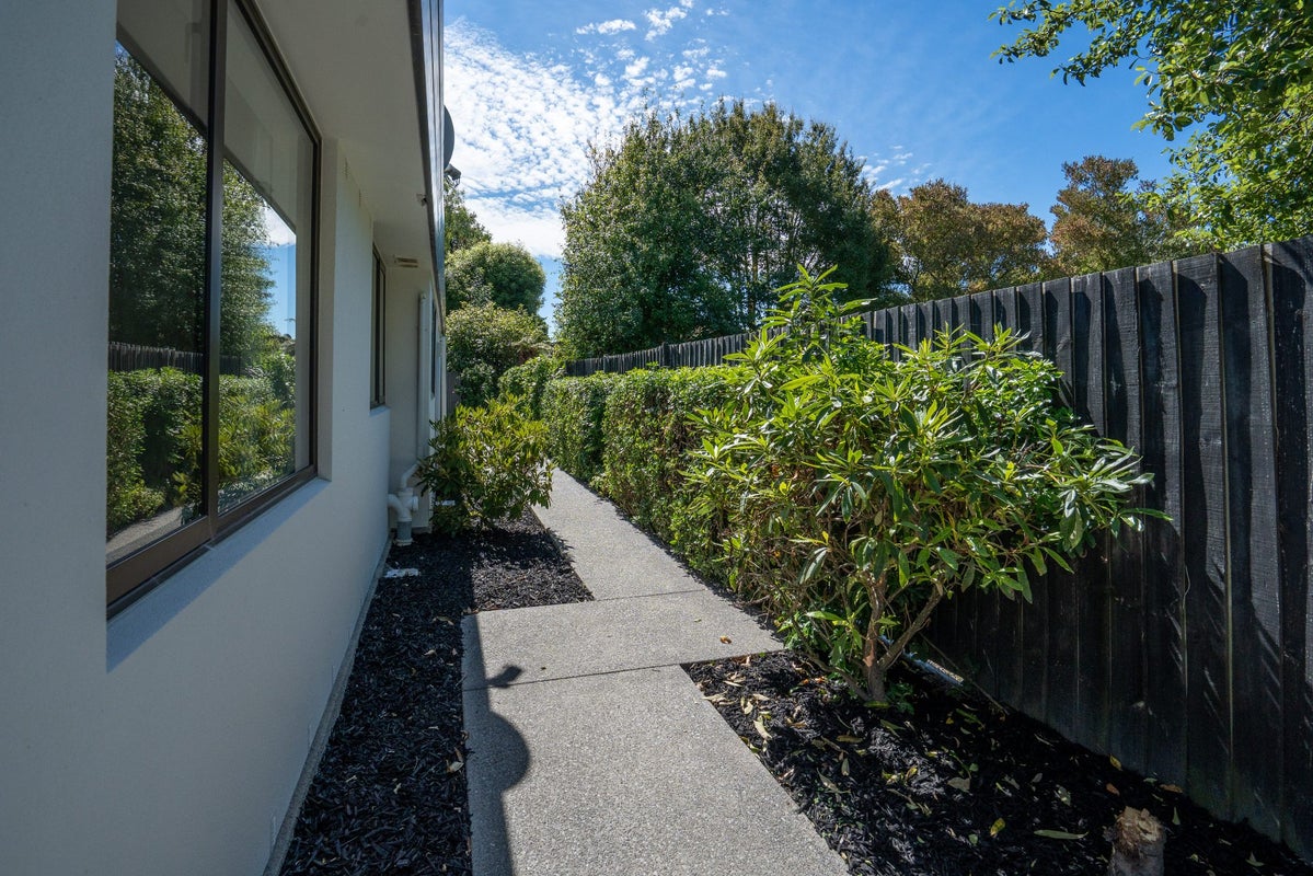 136B Hamilton Avenue, Ilam, Christchurch - Carousel 15