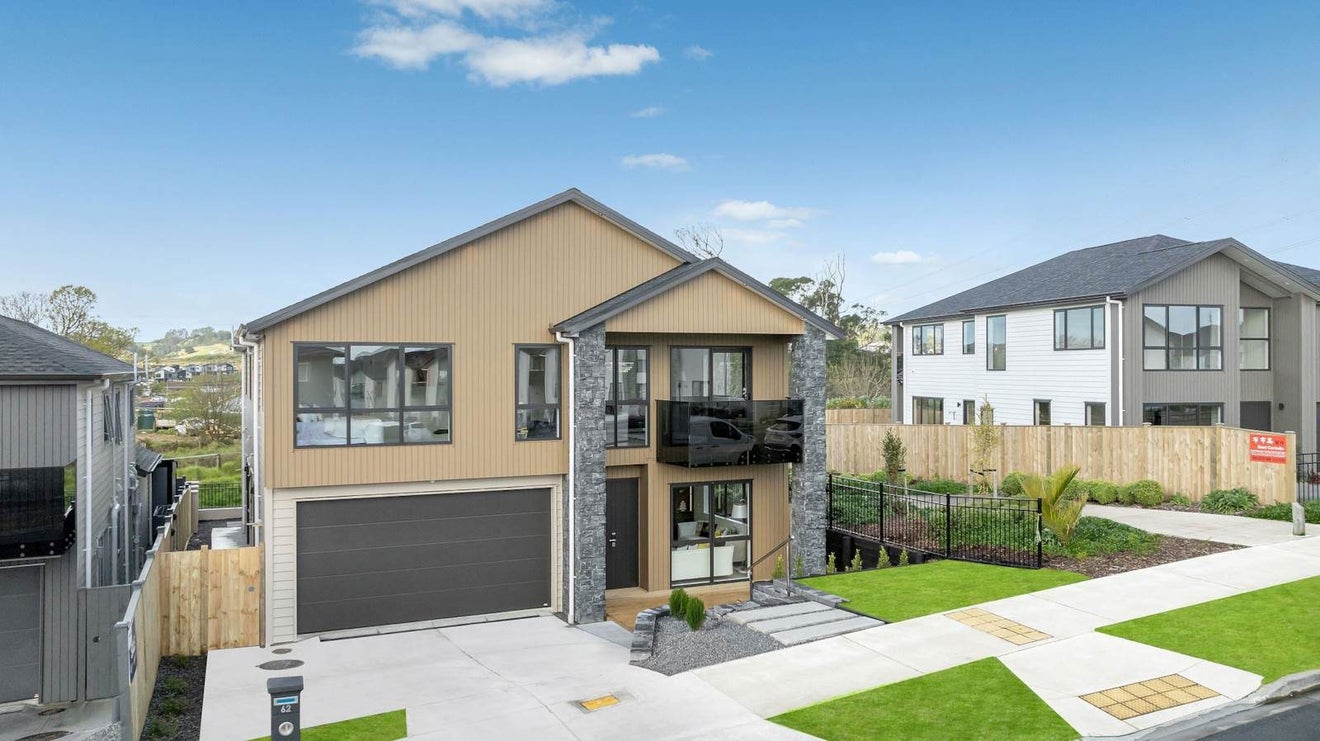 62 Koromeke Street, Flat Bush, Manukau City, Auckland - Carousel 2