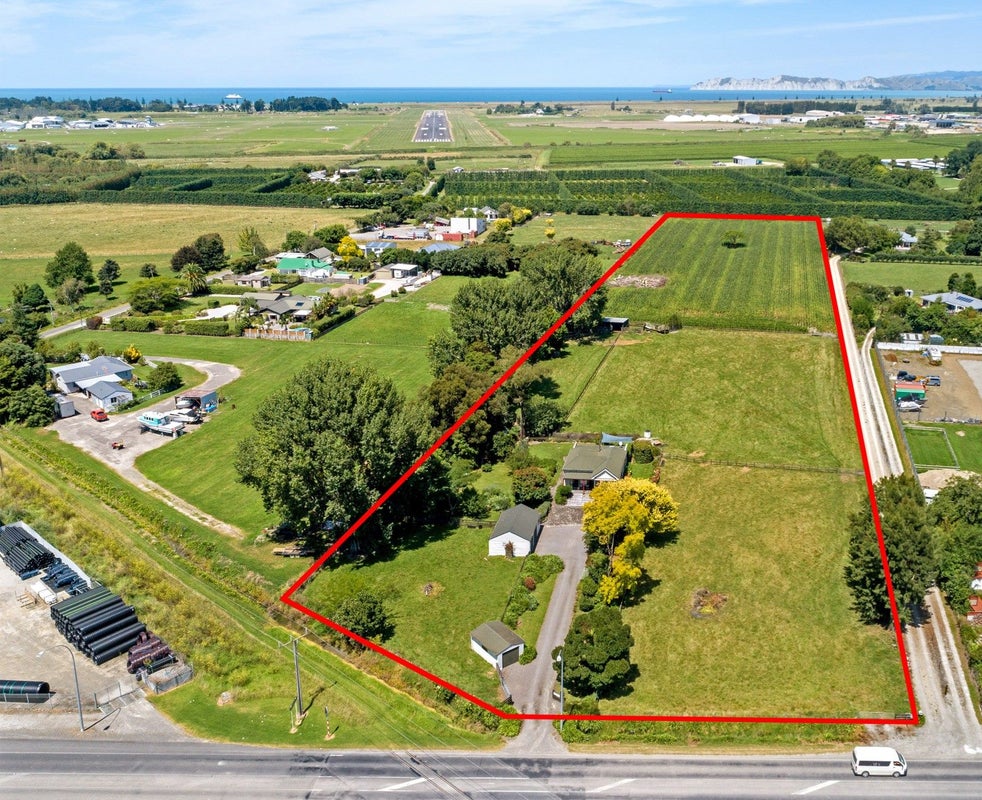 72 Main Road, Makaraka, Gisborne - Carousel 1