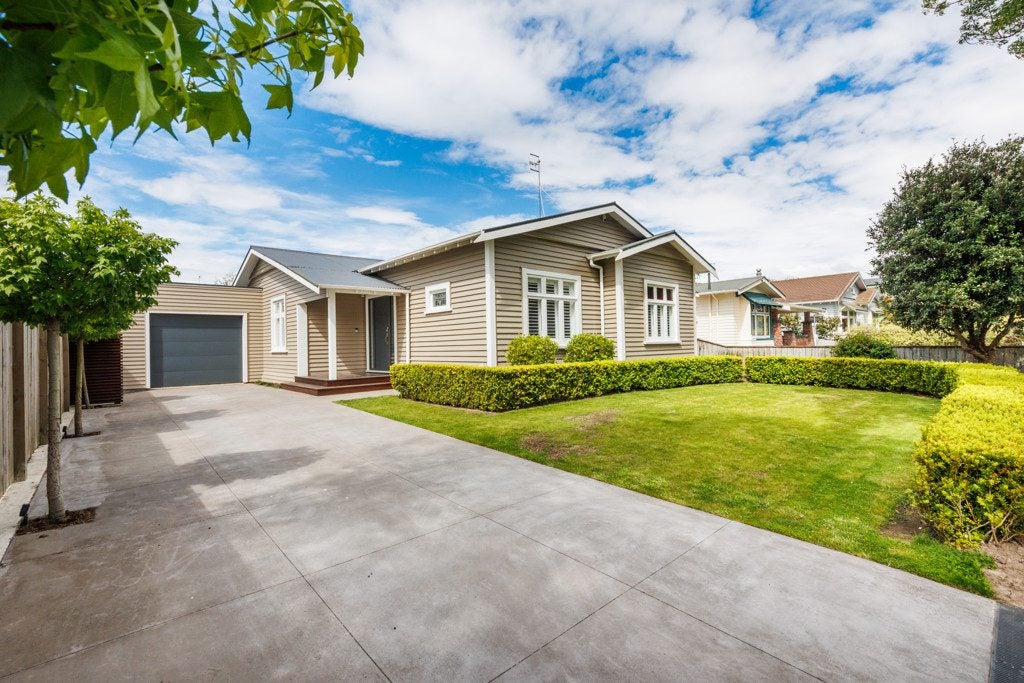 31 Milverton Avenue, Hokowhitu, Palmerston North - Carousel 1