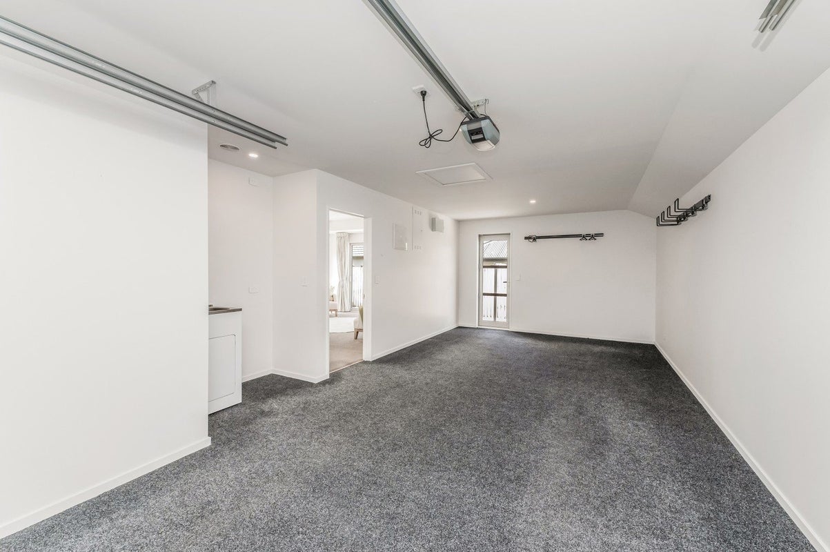 22 Henry Roil Lane, Northcote, Christchurch - Carousel 26