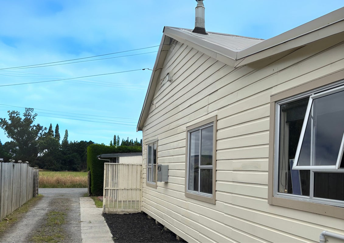 27 Park Road, Milton - Carousel 2