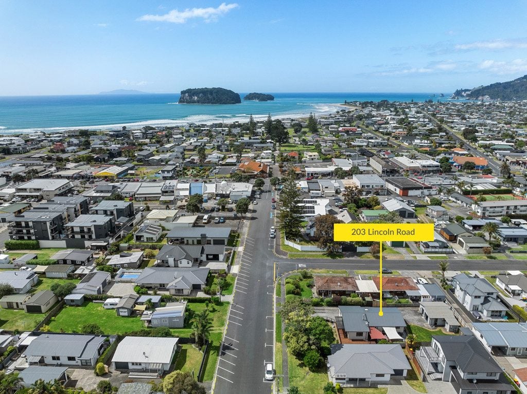 203 Lincoln Road, Whangamatā - Carousel 2