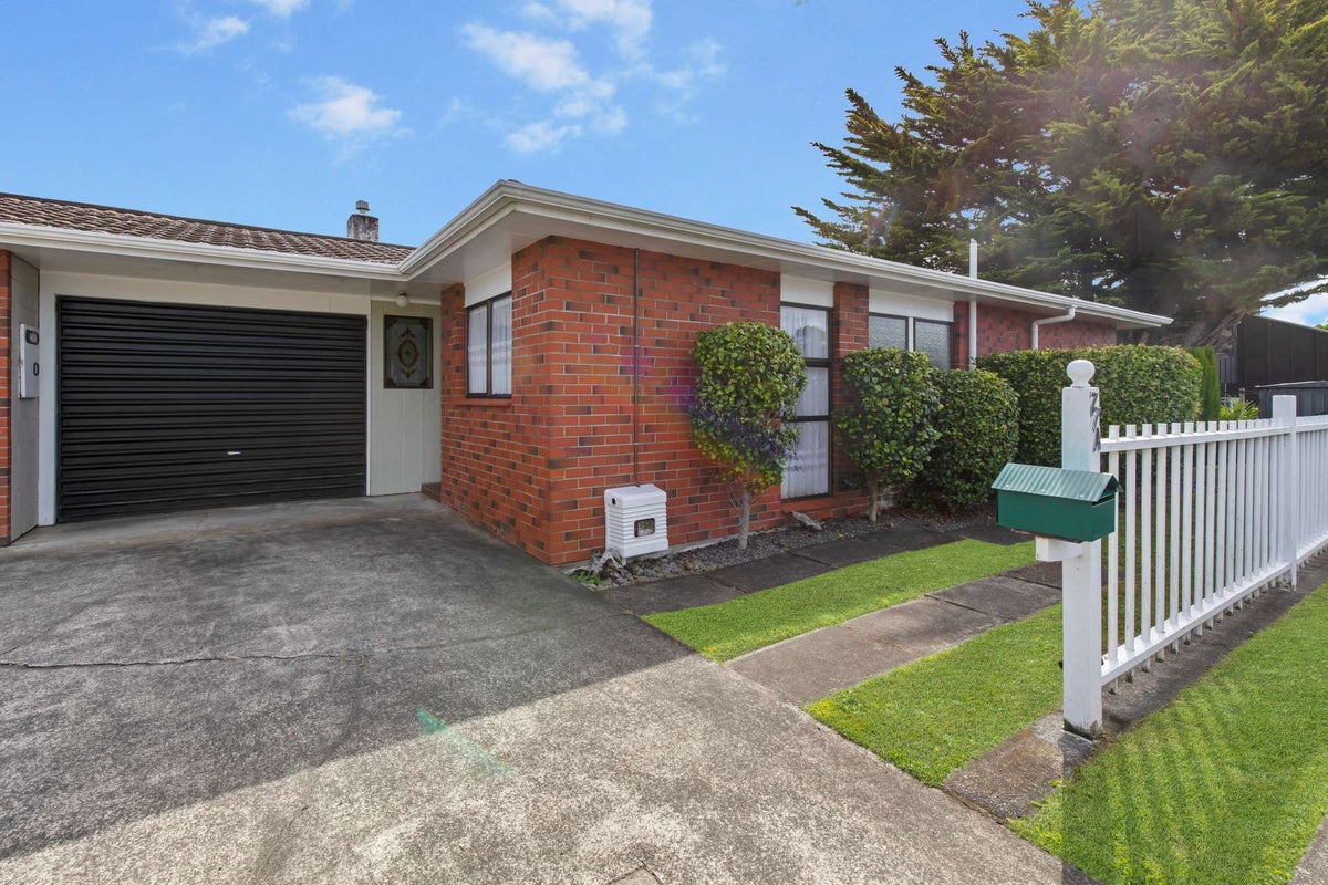 77A Portal Street, Durie Hill, Whanganui - Carousel 1