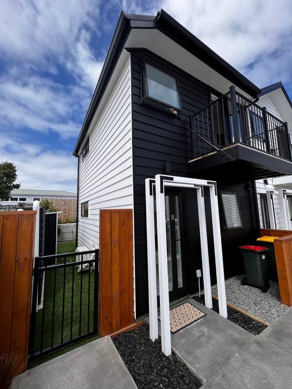 8/6 St Leonards Road, Kelston, Auckland - Carousel 2