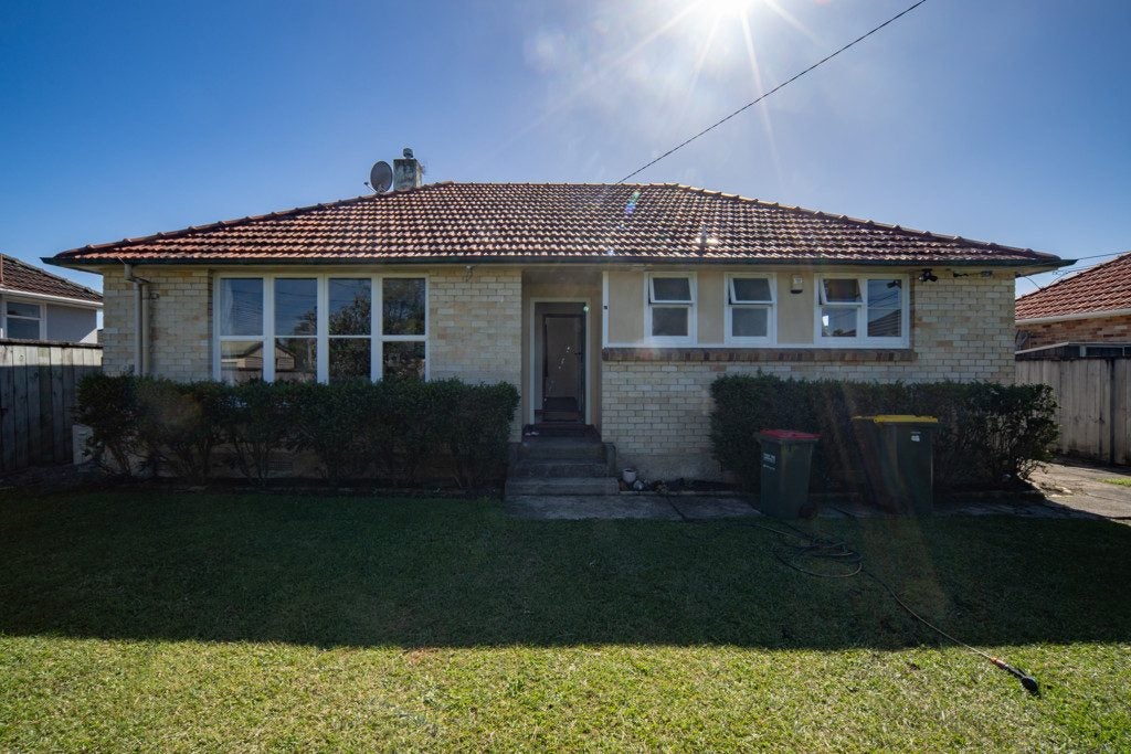 7 Odette Street, Bader, Hamilton - Carousel 2