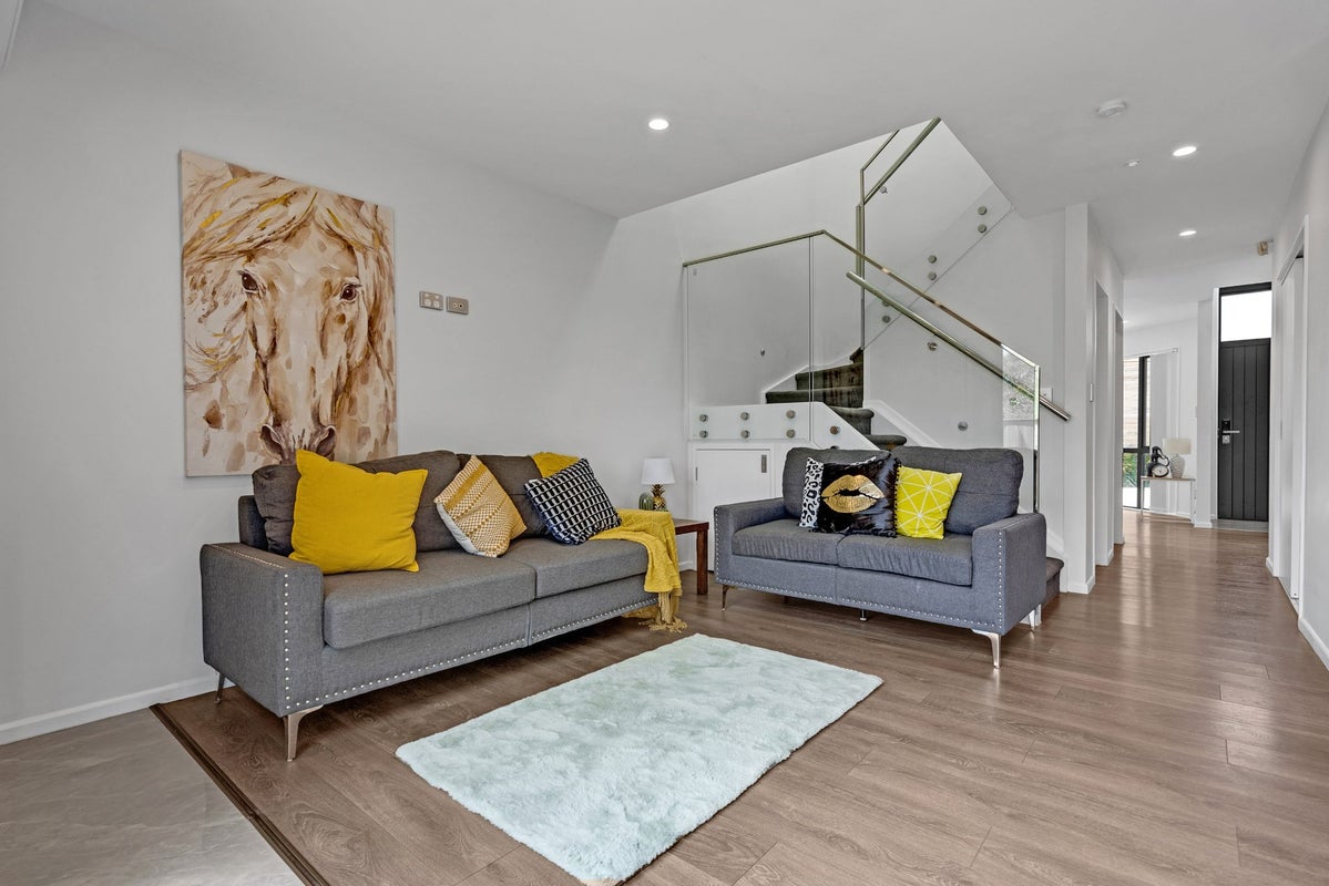 9D Pah Road, Papatoetoe, Auckland - Carousel 2