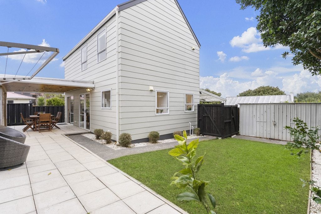 9/67A Spring Street, Onehunga, Auckland - Carousel 1