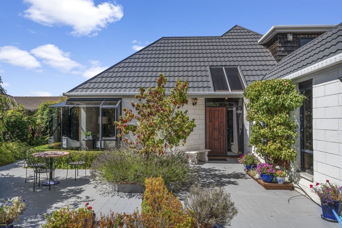 149 Hawthornden Road, Avonhead, Christchurch - Carousel 2