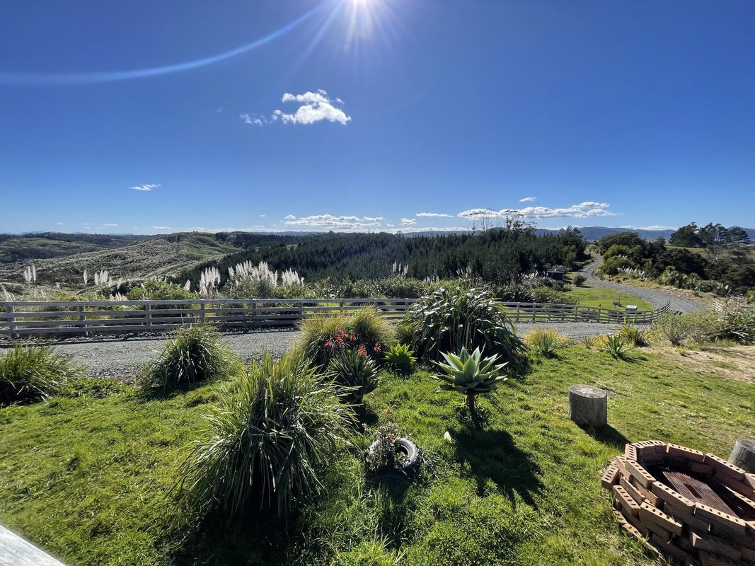 872 Bickerstaffe Road, Maungaturoto - Carousel 2