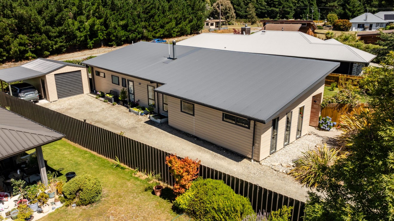 34 Little Maude Drive, Wanaka - Carousel 31