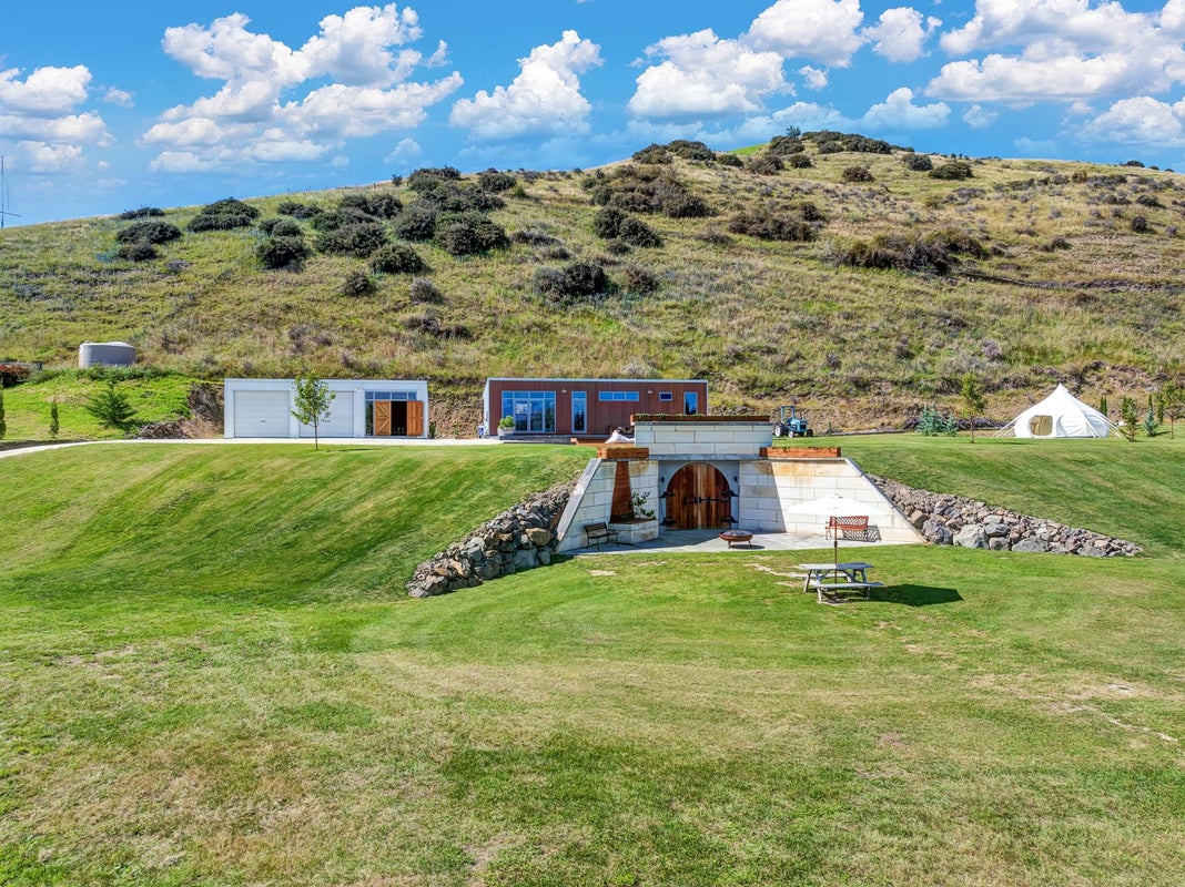 1208 Karaka Road, Hurunui, Hawarden - Carousel 1