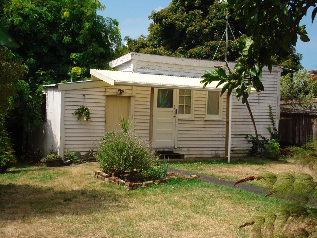 12 Cambourne Road, Sandringham, Auckland - Carousel 1