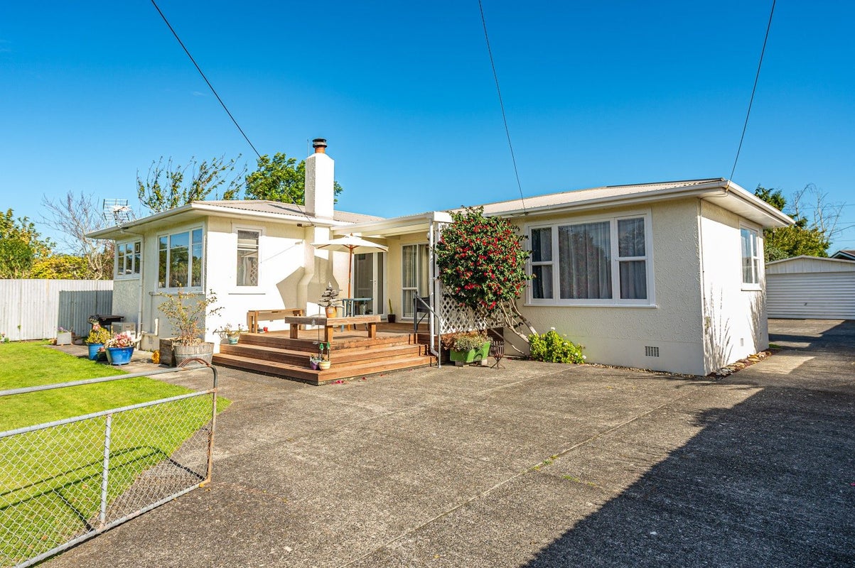 35A Lewis Avenue, Aramoho, Whanganui - Carousel 2