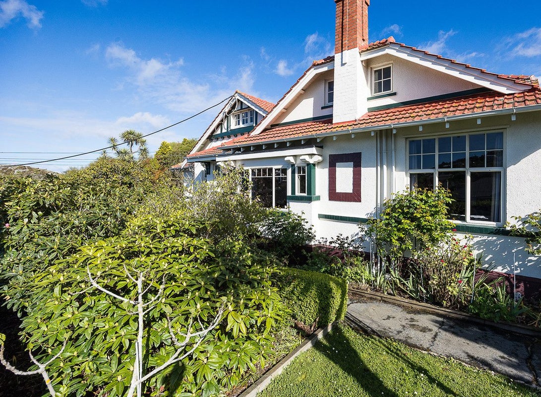 217 Musselburgh Rise, Andersons Bay, Dunedin - Carousel 1