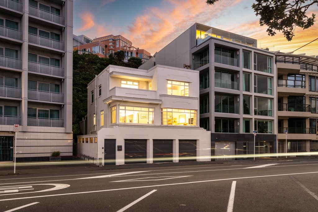 90 Oriental Parade, Oriental Bay, Wellington - Carousel 34