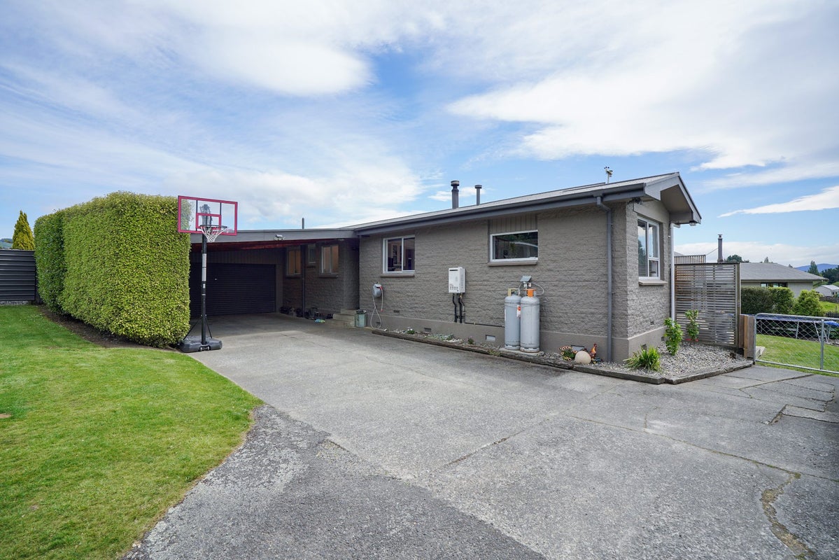 22 Hughies Lane, Otautau, Otautau - Carousel 19
