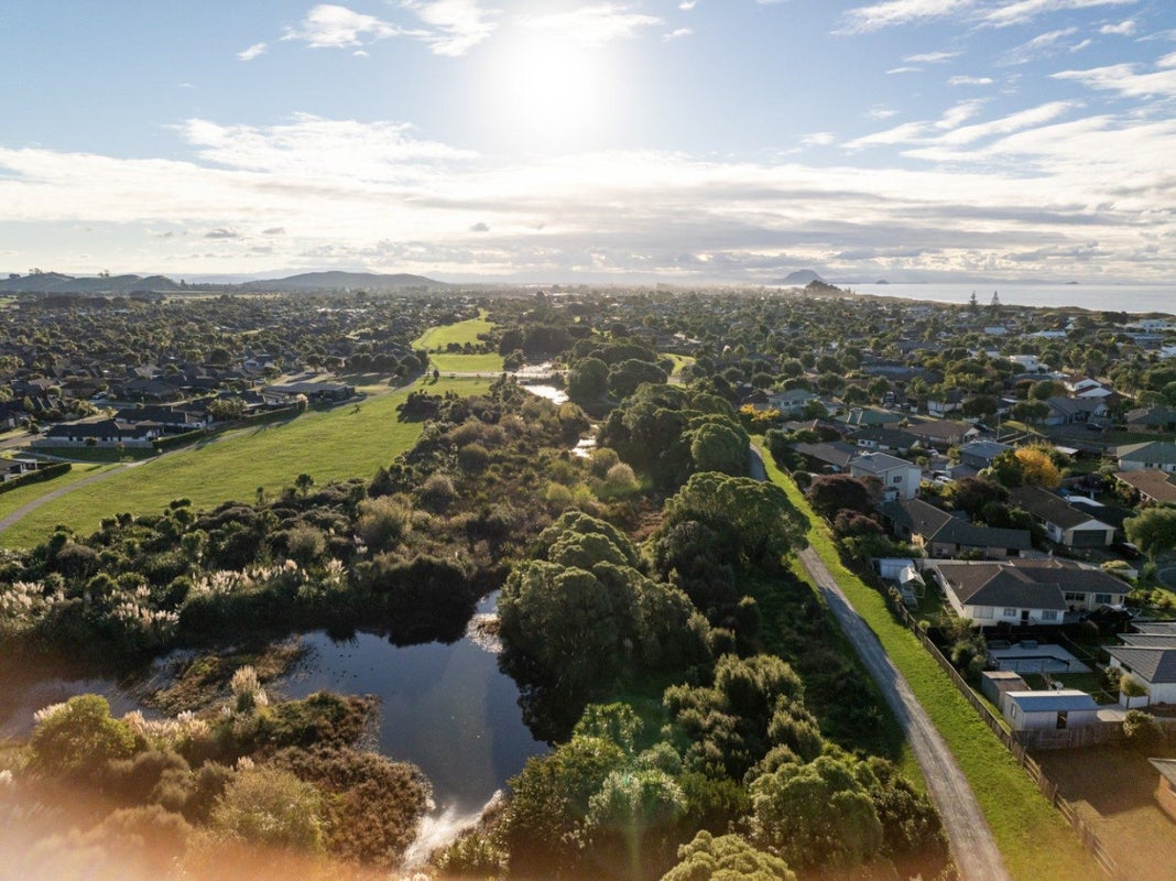 43 Longview Drive, Papamoa Beach, Papamoa - Carousel 32