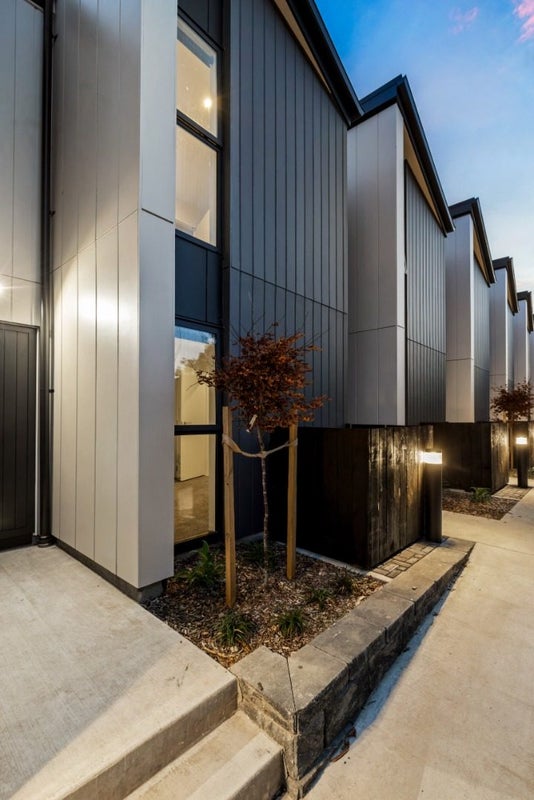 4/79 Edmonton Road, Henderson, Auckland - Carousel 1