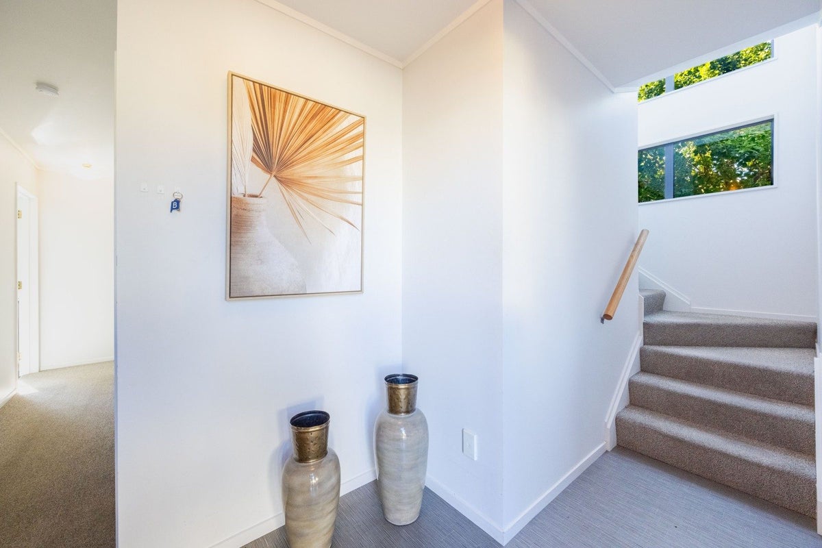 7A Latham Street, Napier South, Napier - Carousel 2