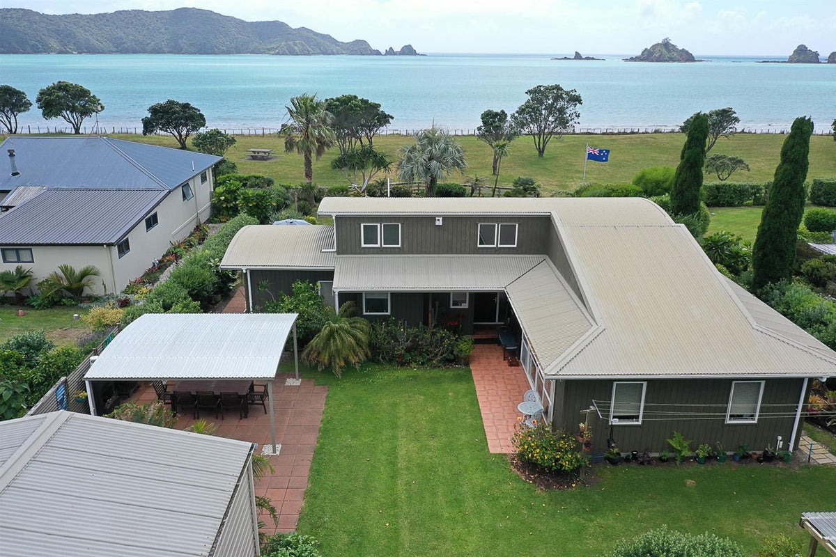 6 Ngatiwai Place, Whangaruru, Russell - Carousel 1