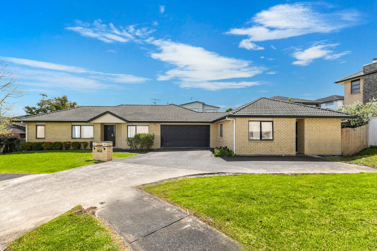 36 Glen Bay Close, Pinehill, Auckland - Carousel 2
