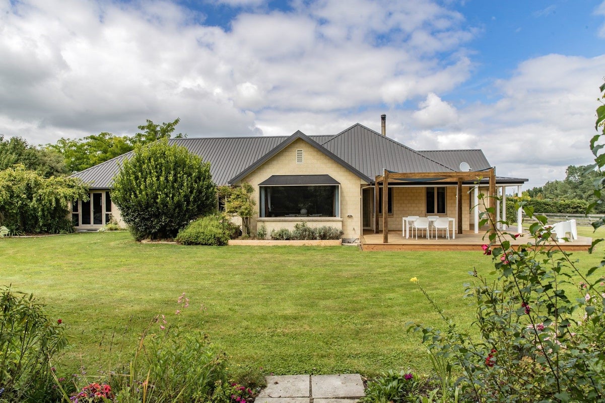 23 Davis Road, Cust, Rangiora - Carousel 1
