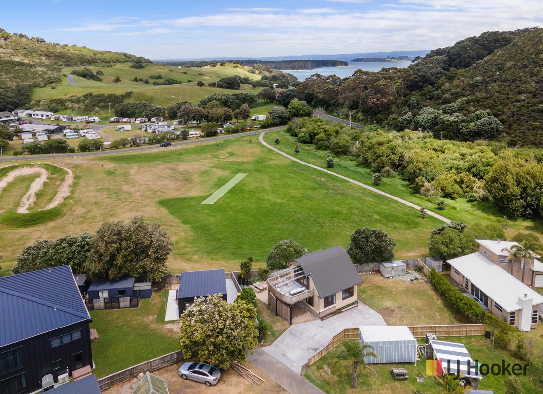 65B Bowentown Boulevard, Bowentown, Katikati - Carousel 24