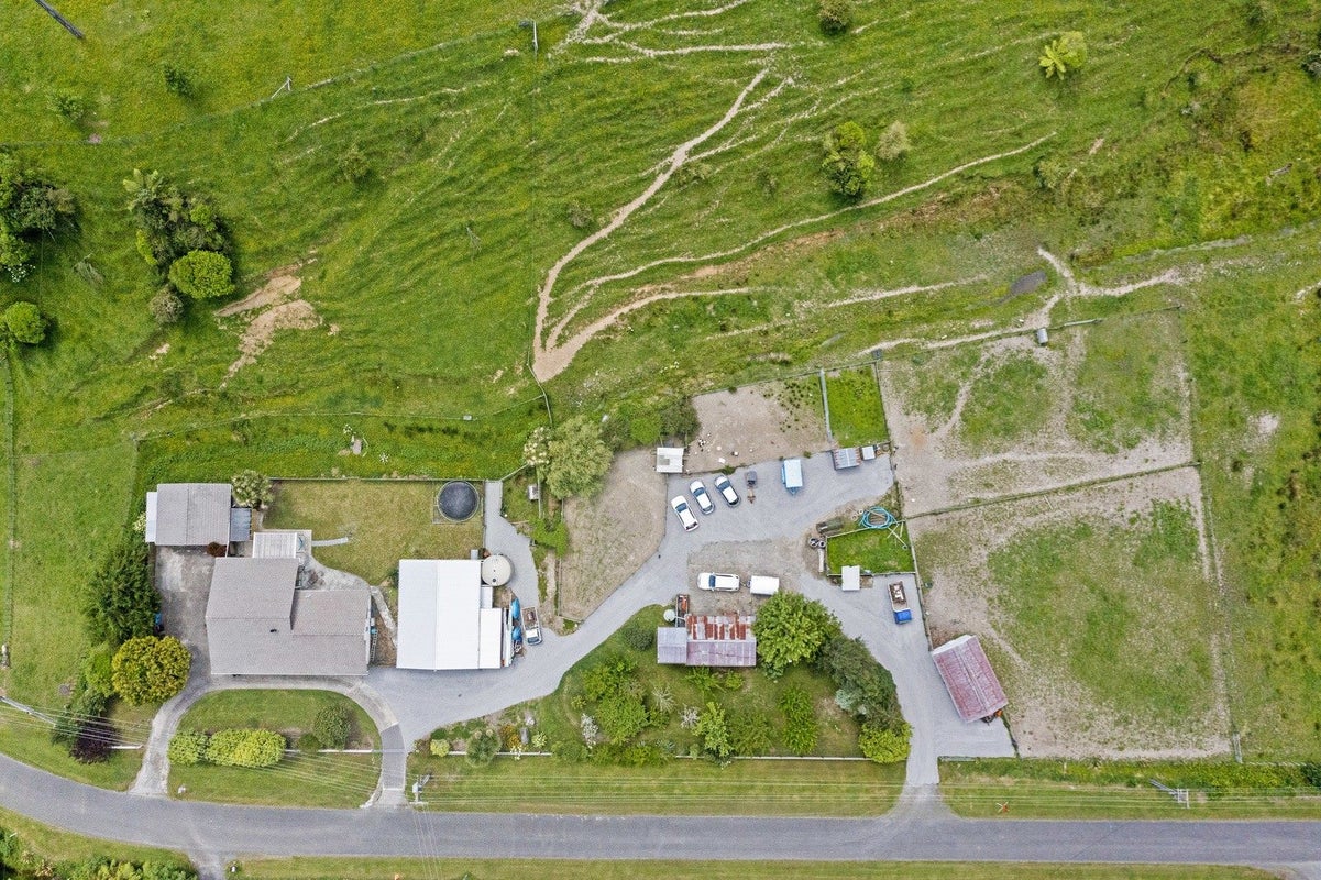 87 Wallace Road, Koputaroa, Levin - Carousel 2