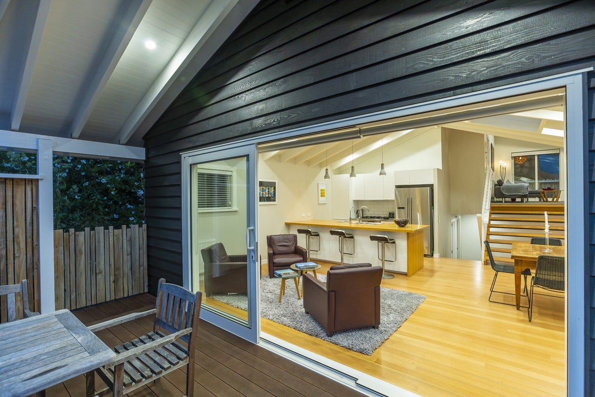 2 Ludlam Street, Seatoun, Wellington - Carousel 2