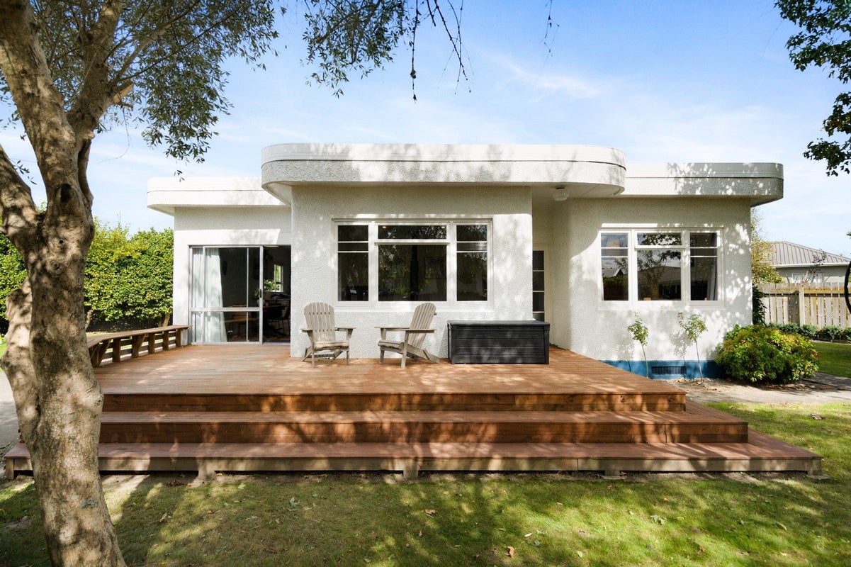 311A Collinge RD, Mayfair, Hastings - Carousel 1