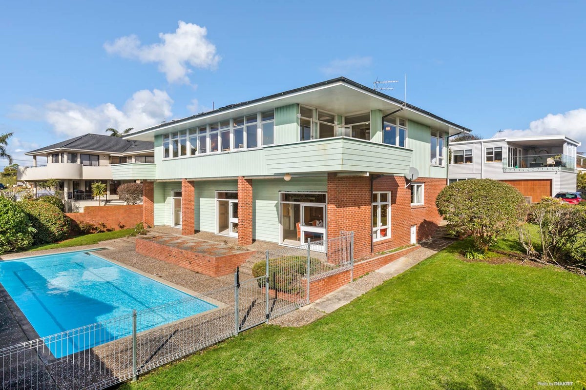 53 Selwyn Avenue, Mission Bay, Auckland - Carousel 2
