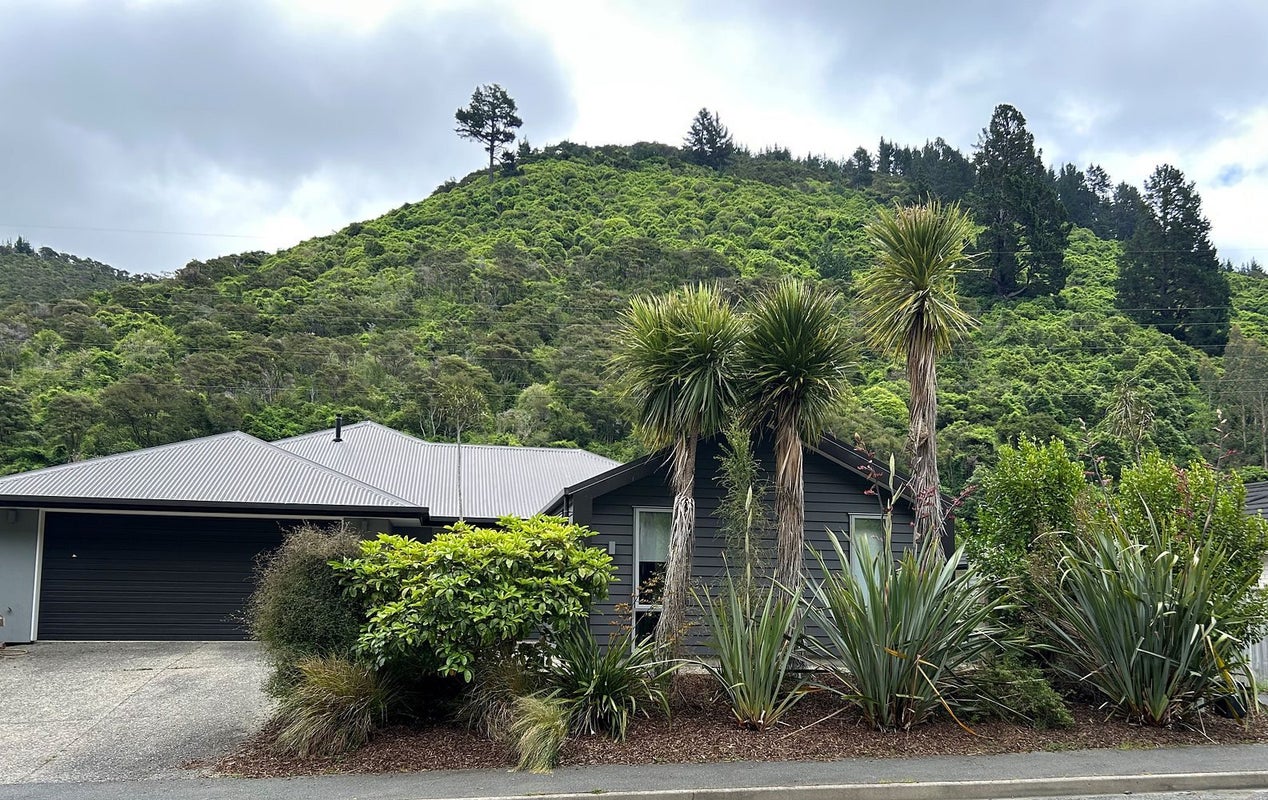 420 Brook Street, The Brook, Nelson - Carousel 1