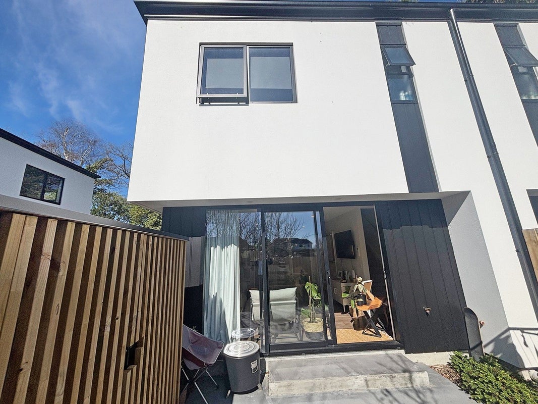 6/41 Horseshoe Lake Road, Shirley, Christchurch - Carousel 1