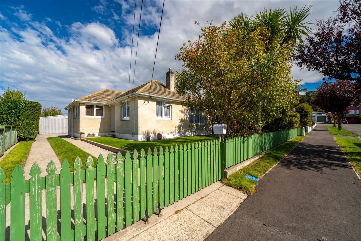 1 Dacre Street, Oamaru North, Oamaru - Carousel 13