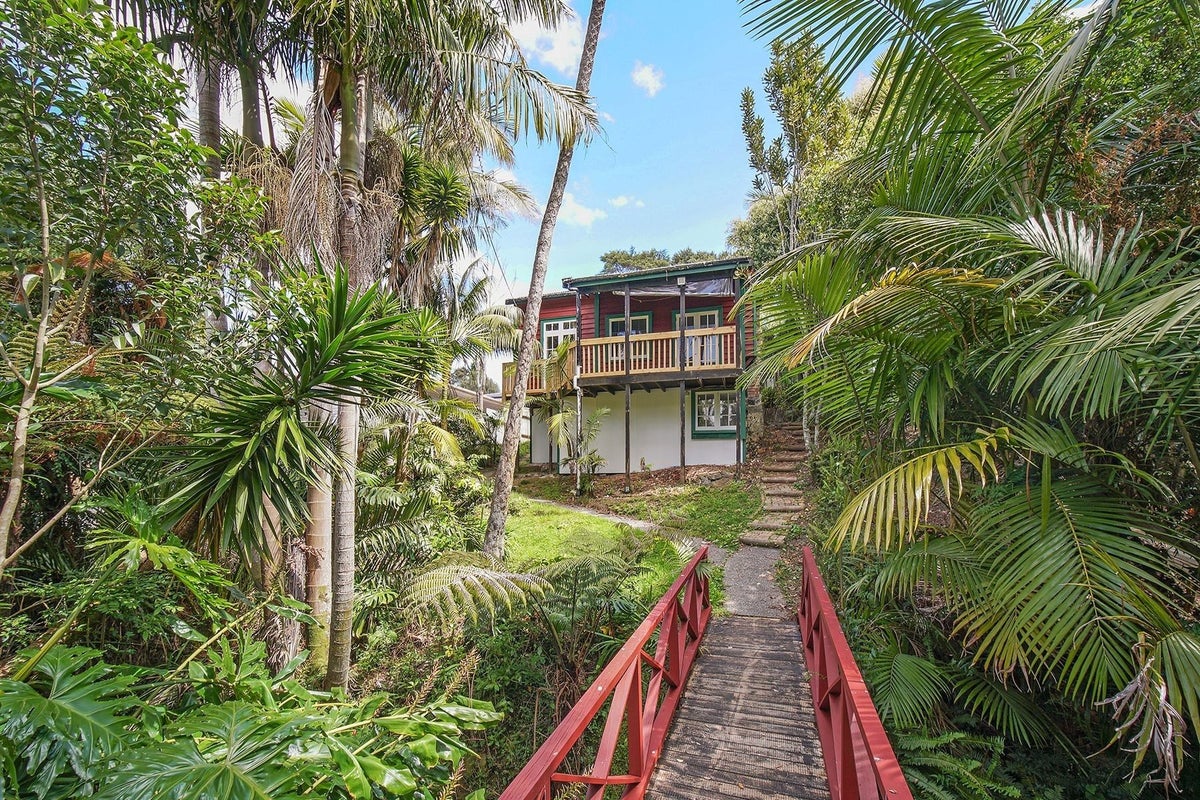 75 Gardner Avenue, New Lynn, Auckland - Carousel 15