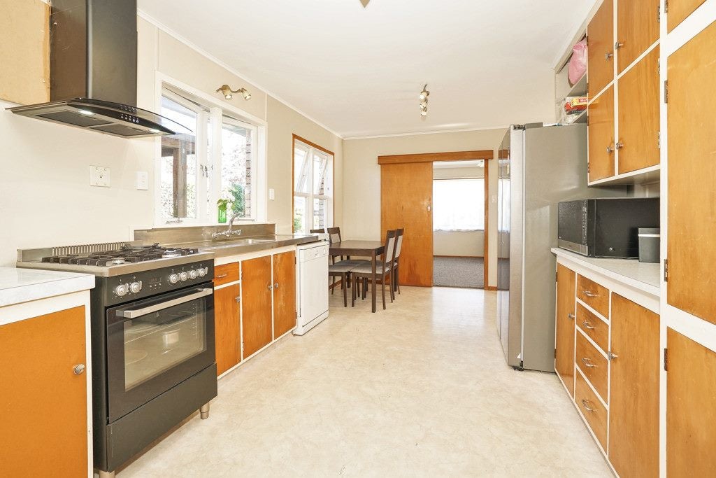 50A Queenwood Avenue, Queenwood, Hamilton - Carousel 2