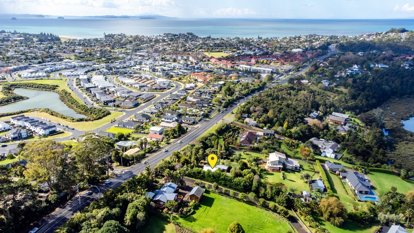 91 Whangaparaoa Road, Red Beach, Whangaparaoa - Carousel 28
