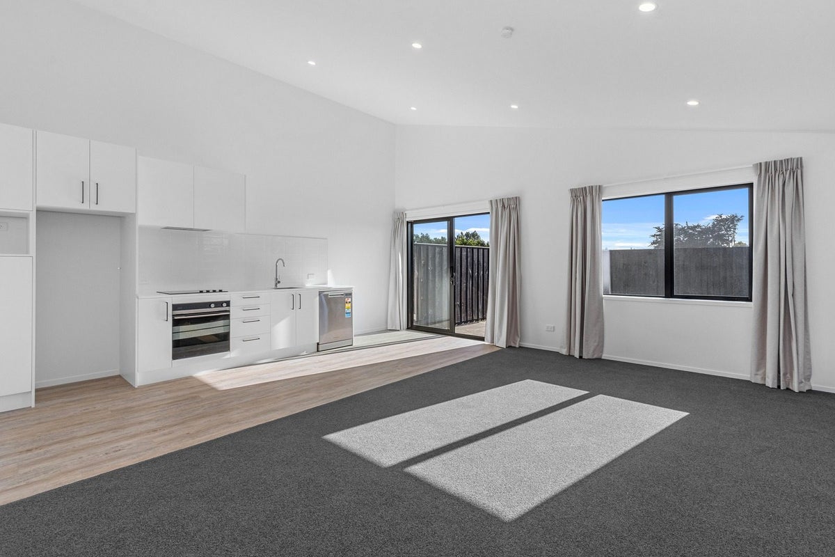 12 Hunia Place, Yaldhurst, Christchurch - Carousel 2