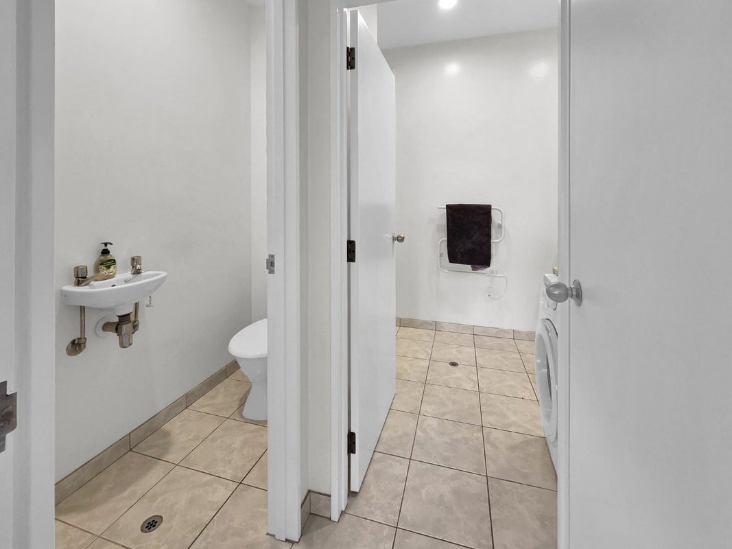 2O/72 Wellesley Street West, Auckland Central, Auckland - Carousel 7