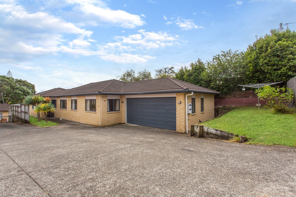 63A Seabrook Avenue, New Lynn, Auckland - Carousel 1