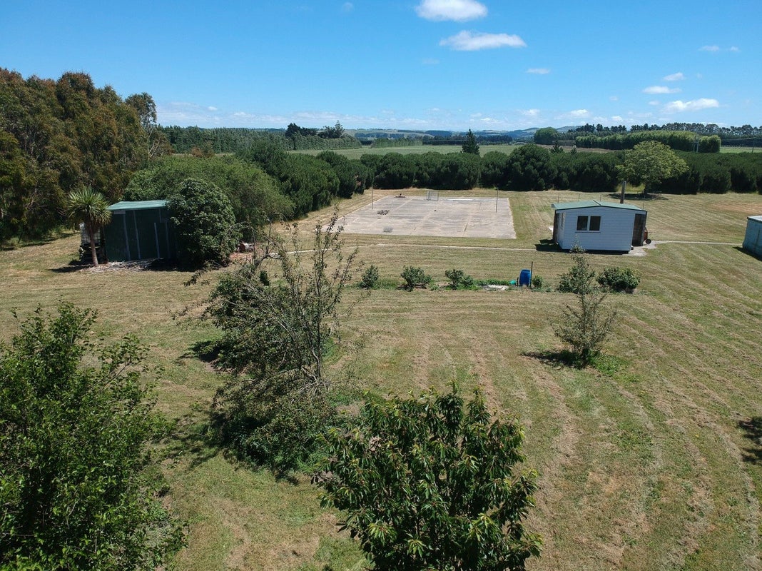 135 Hilderthorpe Road, Hilderthorpe, Oamaru - Carousel 2