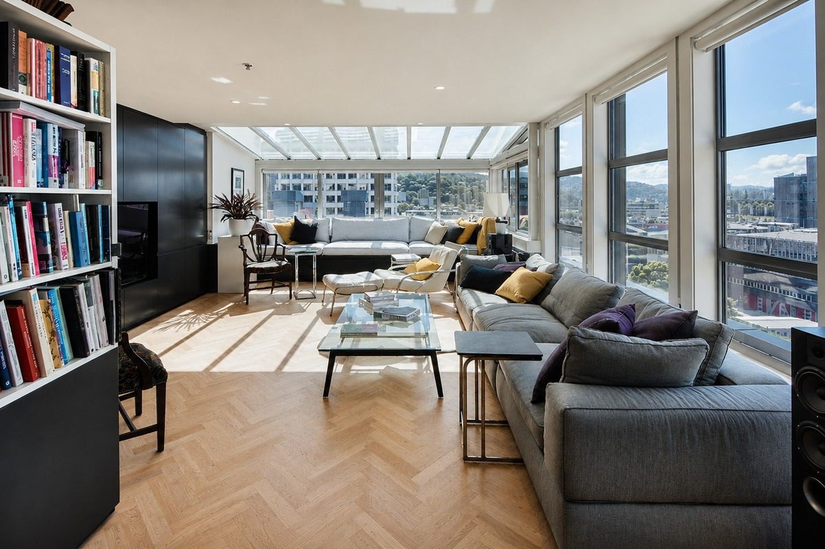 106/43 Mulgrave Street, Thorndon, Wellington - Carousel 1