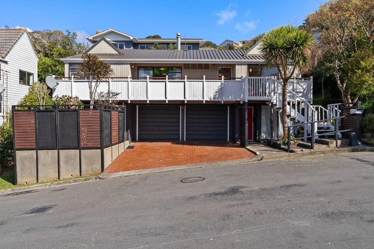 5 Cassis Place, Crofton Downs, Wellington - Carousel 1