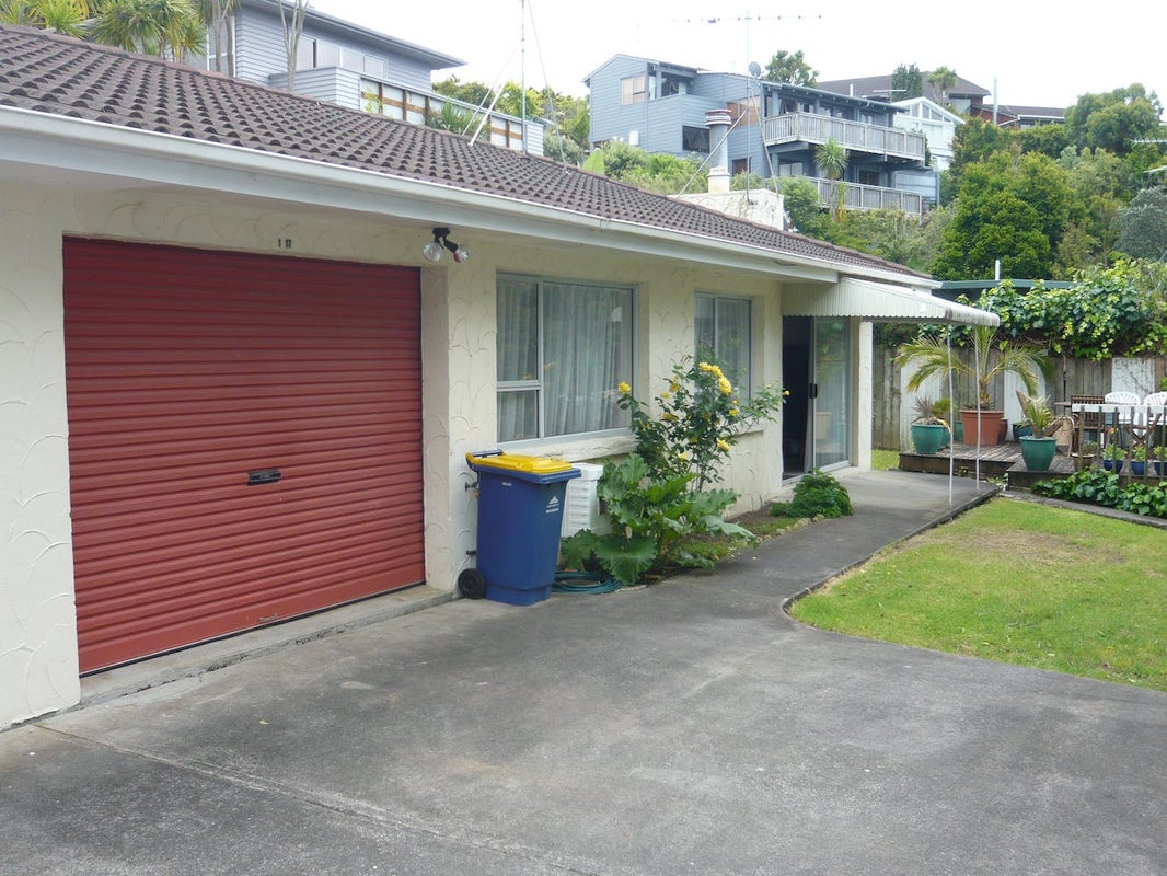 1/17 Dunraven Place, Torbay, Auckland - Carousel 1
