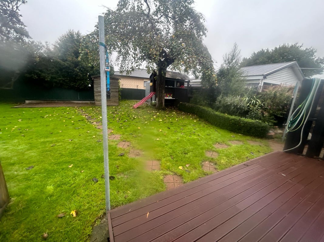 33 Guy Street, Dannevirke - Carousel 12